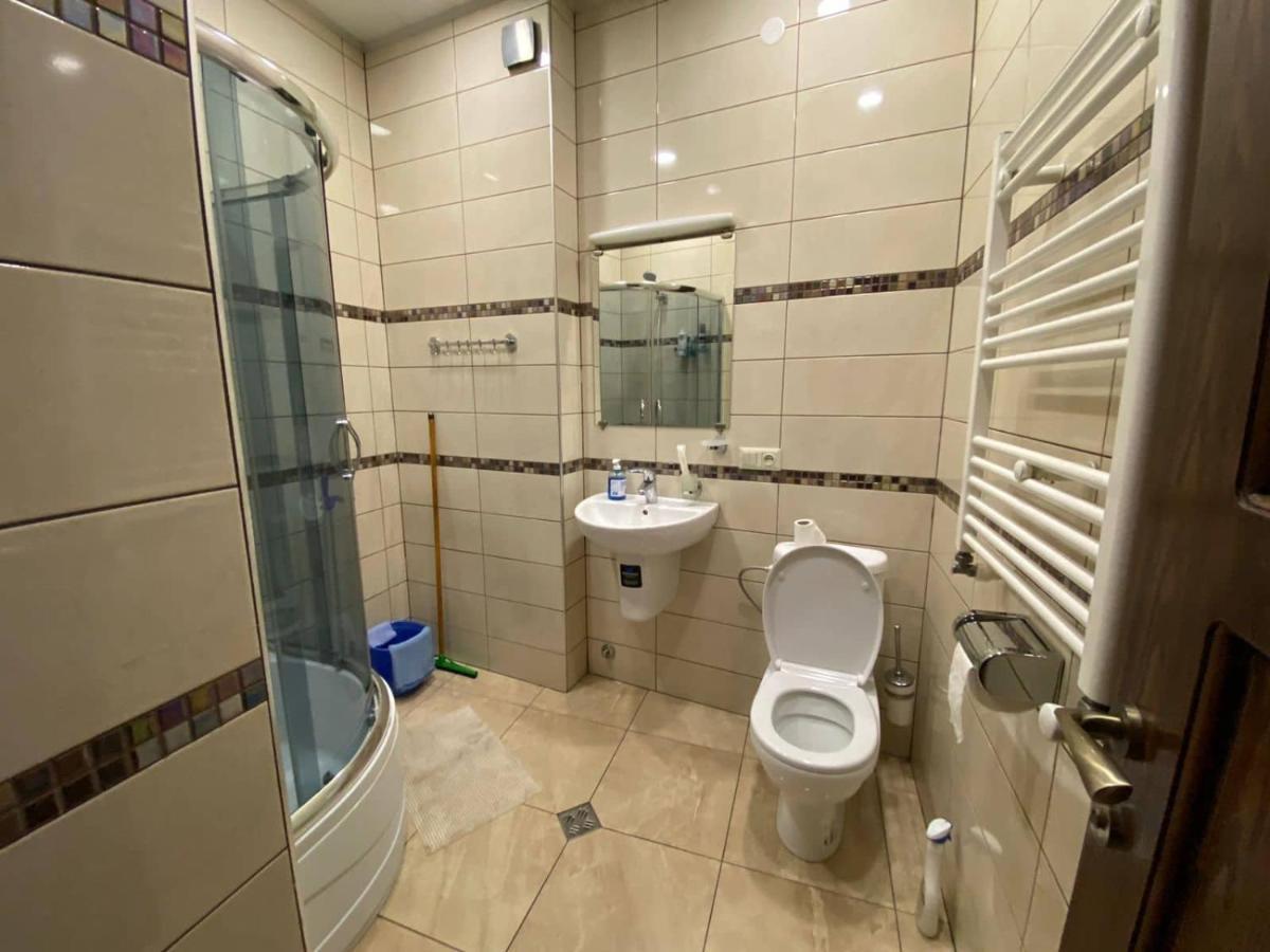 Brand New Apartment With Terrace Tbilisi Exterior photo